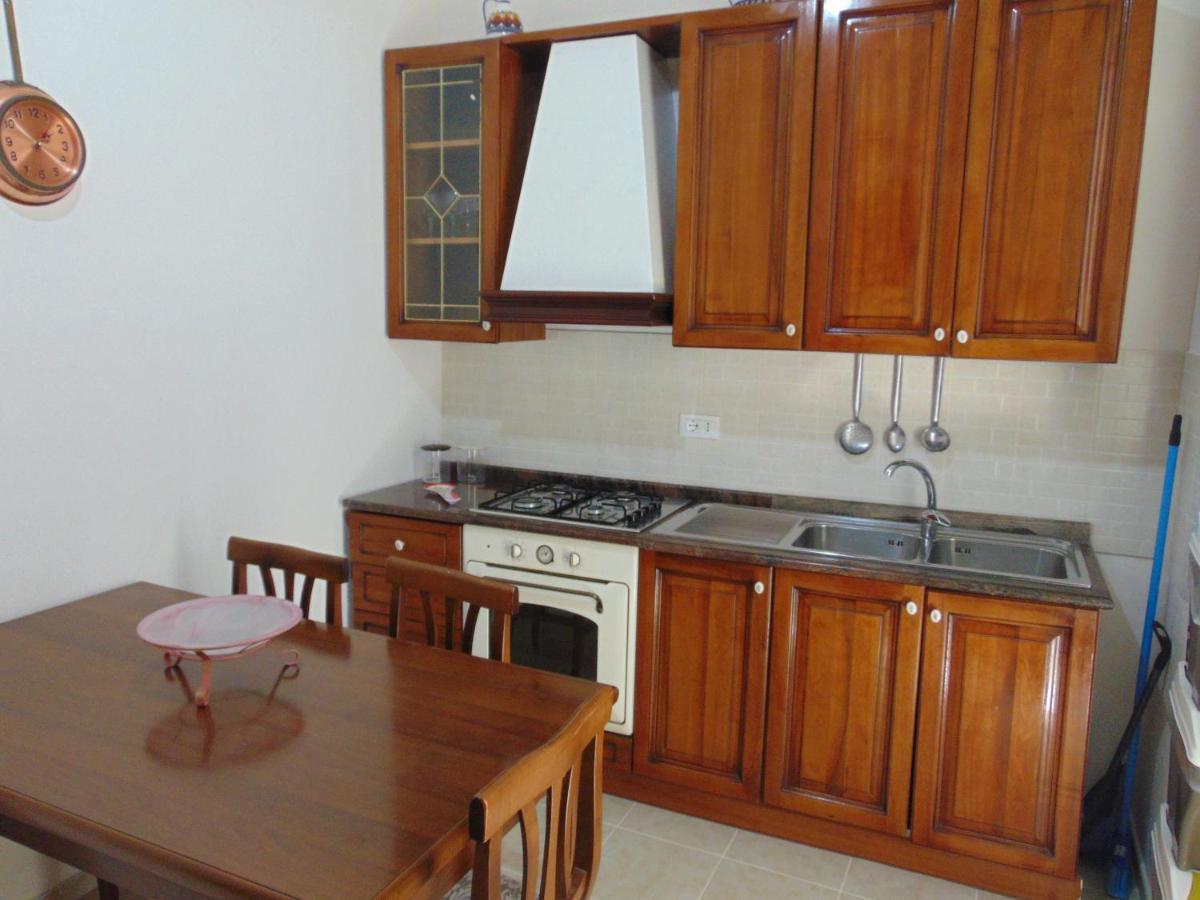 Casa Francesca 2 Lofty Apartment Castellammare del Golfo Exterior photo
